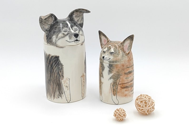 Handmade Ceramic Personalized Dog Urn – Customizable Pet Memorial Jar | A unique tribute to your beloved pet