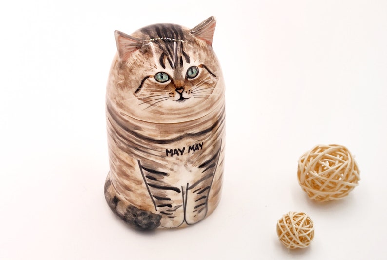 Handmade Ceramic Cat Urns – Pet Memorial Jars, Customizable | A Unique Tribute to Your Beloved Pet