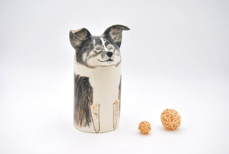 Handmade Ceramic Personalized Dog Urn – Customizable Pet Memorial Jar | A unique tribute to your beloved pet